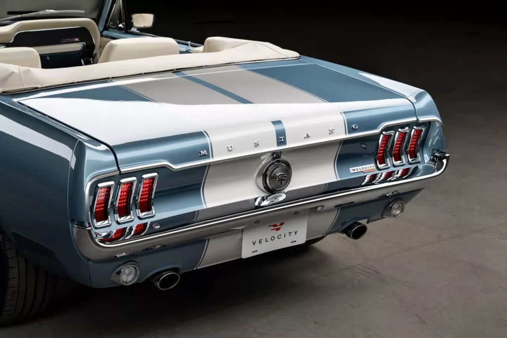 Velocity es capaz de actualizar tu clásico Ford Mustang de los años ‘60 15 Motor16 1968 Ford Mustang Velcoity restomod 12 Motor16