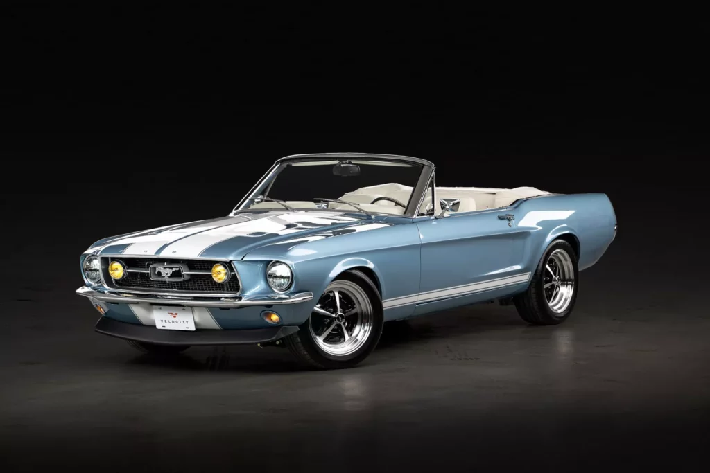 Velocity es capaz de actualizar tu clásico Ford Mustang de los años ‘60 6 Motor16 1968 Ford Mustang Velcoity restomod 3 Motor16