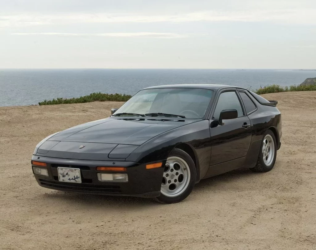 1986 944 Turbo Motor16