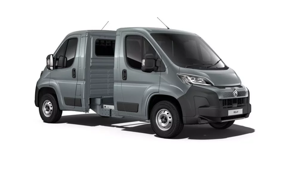 2024 Citroen Jumper Back To Back 1 Motor16