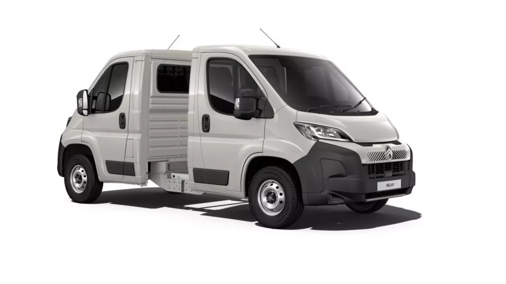 2024 Citroen Jumper Back To Back 6 Motor16