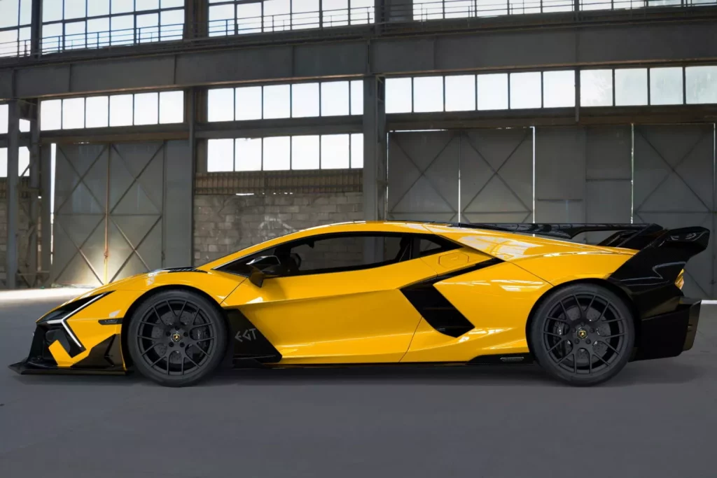 2024 DMC Lamborghini Revuelto Edizione GT 4 Motor16