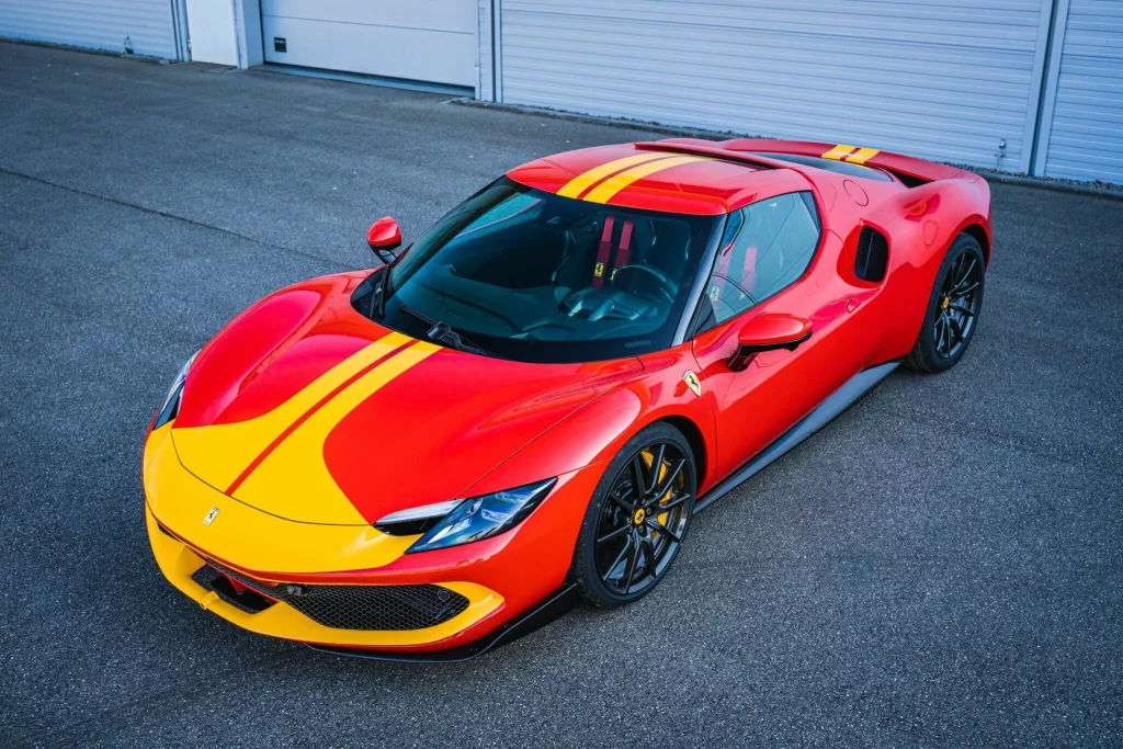 El Ferrari 296 GTB de Ronald McDonald existe. Y está a la venta 5 Motor16 2024 Ferrari 296 GTB McDonalds SBX 1 Motor16