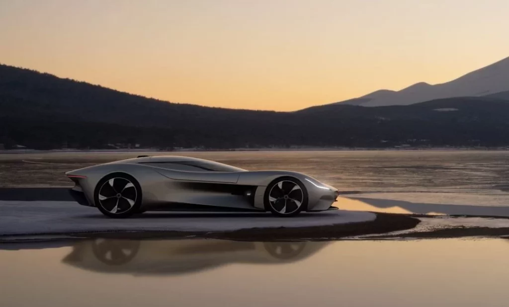 2024 Jaguar Vision Gran Turismo. Teaser. Imagen lateral.