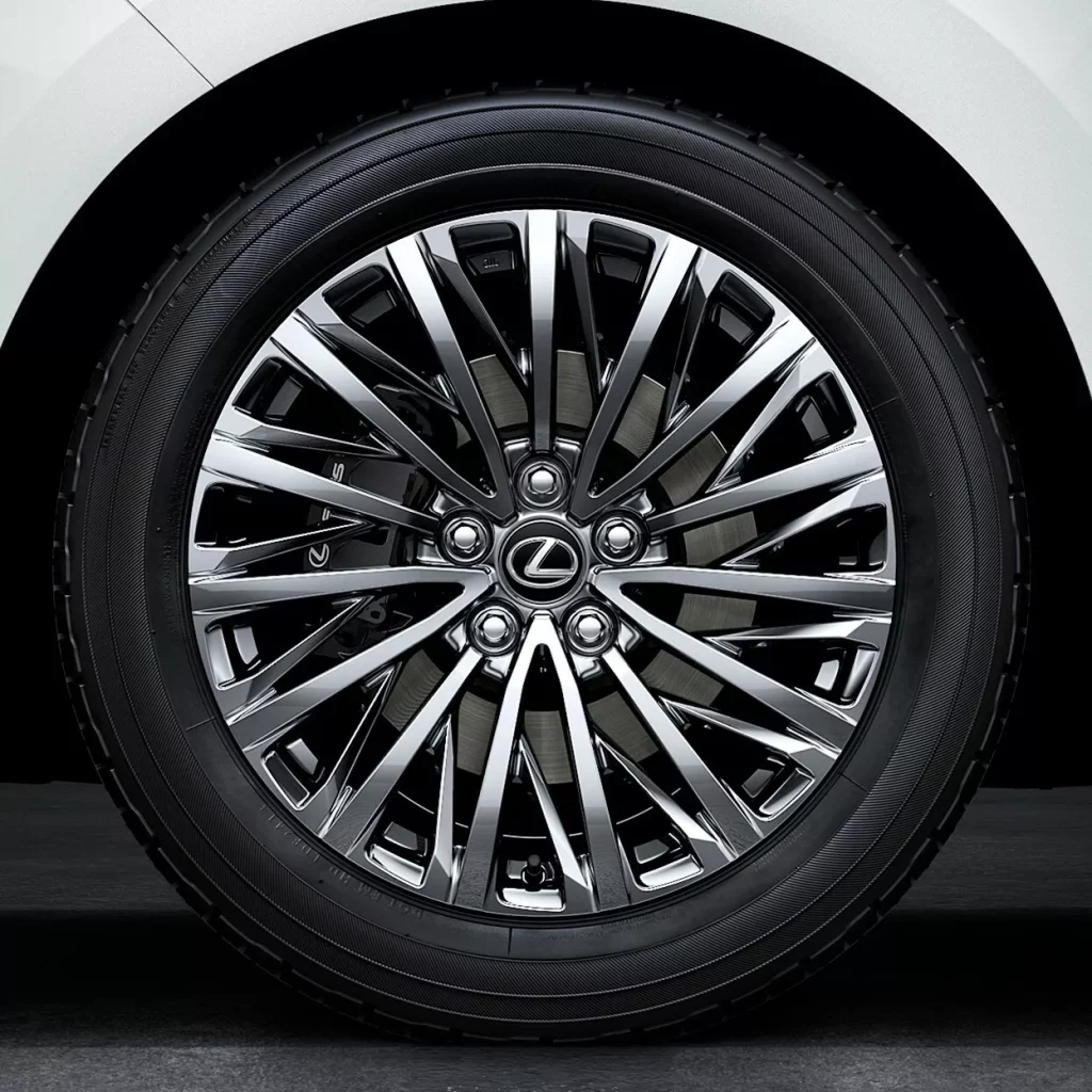 El impresionante Lexus LM estrena una versión de 'acceso' 28 Motor16 2024 Lexus LM Luxury Japon 23 Motor16