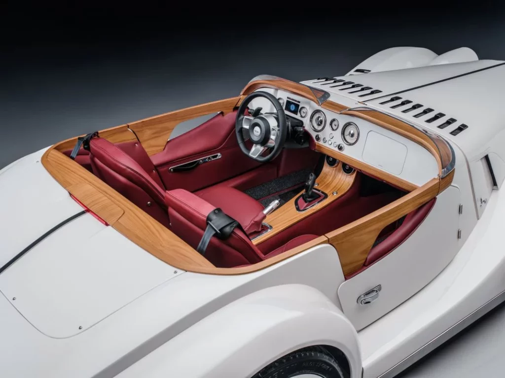 2024 Morgan Midsummer. Pininfarina. Imagen interior.