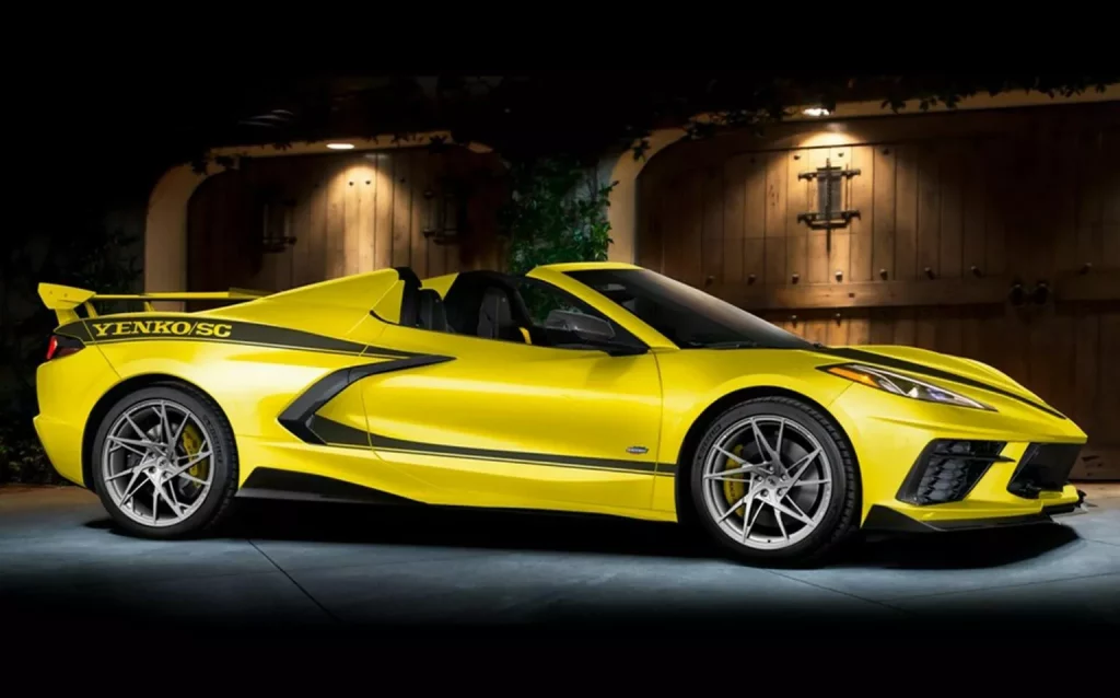 Más que un Corvette cuesta la mejora de Specialty Vehicle Engineering con 1.000 CV 3 Motor16 2024 SVE Chevrolet Corvette Yenko S/C. Imagen lateral.