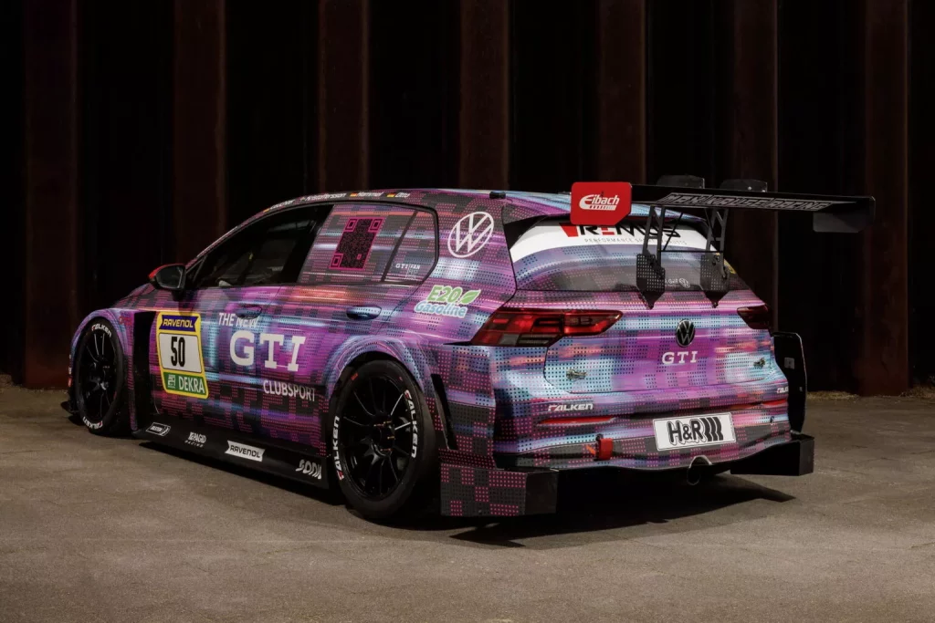 2024 Volkswagen Golf GTI Clubsport Teaser 3 Motor16