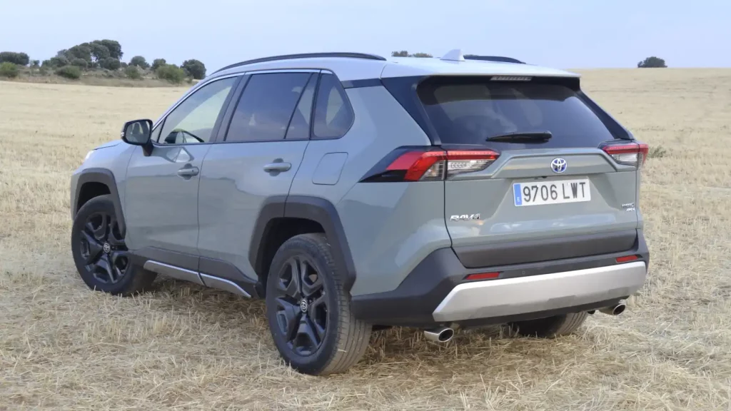 El famoso mecánico de YouTube que te aconseja qué coche de segunda mano comprar para no pisar en taller en 15 o 16 años 127 Motor16 700190563 226835262 1706x960 Motor16