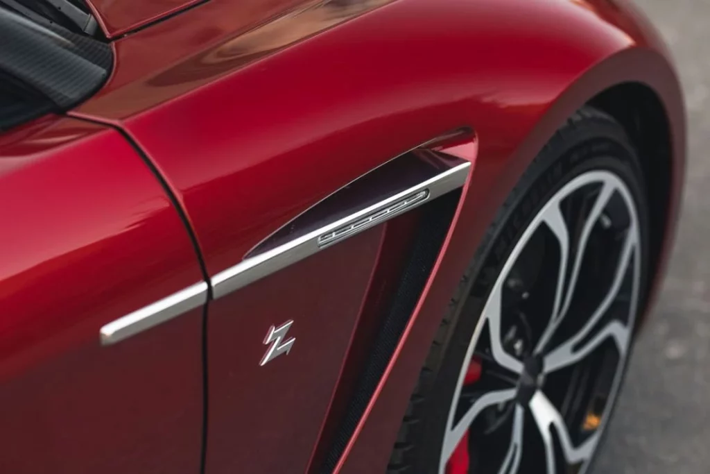 Un paseo por la historia de Zagato 15 Motor16 ASTON MARTIN V12 VANTAGE ZAGATO 4 Motor16