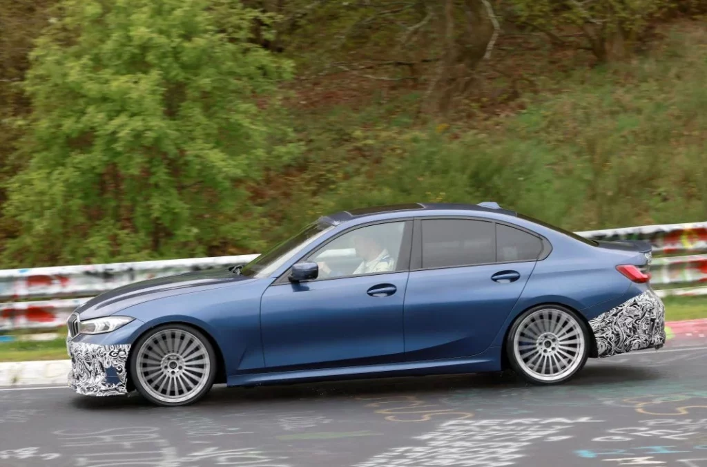 Alpina B3 8