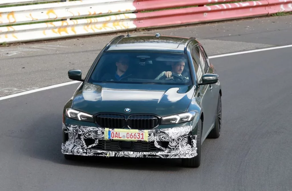 Alpina B3 Touring 2 Motor16