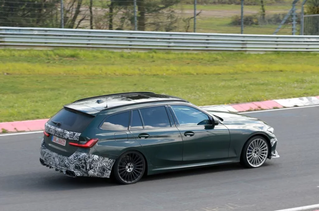 Alpina B3 Touring 9 Motor16