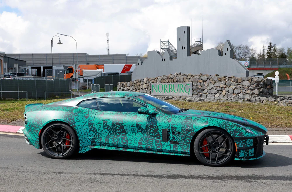 Vuelve el Aston Martin Vanquish 13 Motor16 Aston Martin Vanquish 10 Motor16