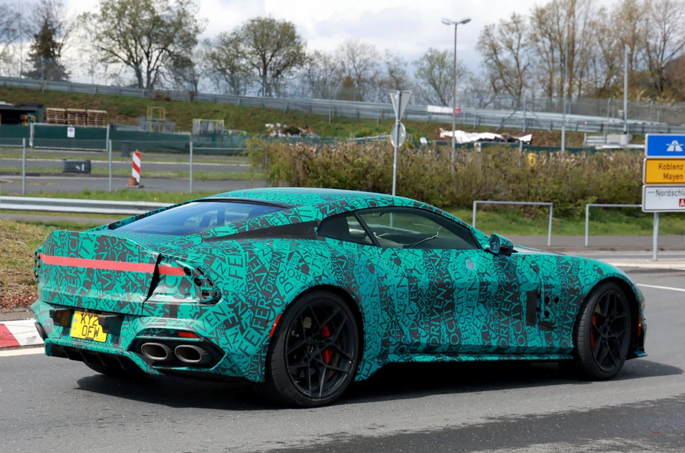 Vuelve el Aston Martin Vanquish 3 Motor16 Aston Martin Vanquish 12 Motor16