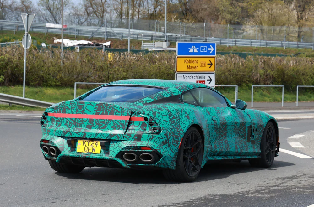 Vuelve el Aston Martin Vanquish 17 Motor16 Aston Martin Vanquish 14 Motor16