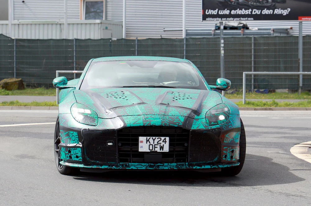 Vuelve el Aston Martin Vanquish 8 Motor16 Aston Martin Vanquish 5 Motor16