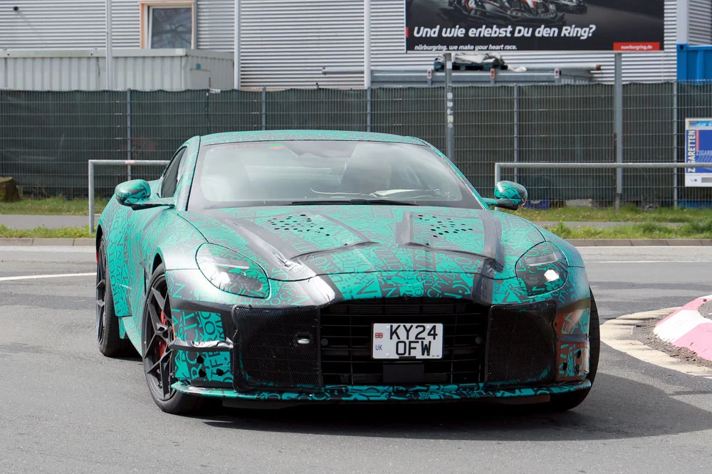 Vuelve el Aston Martin Vanquish 9 Motor16 Aston Martin Vanquish 6 Motor16
