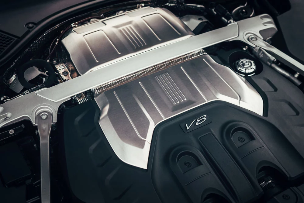El Bentley Bentayga más potente de la historia calienta motores, que no serán W12 2 Motor16 BENTLEY V8 5 Motor16