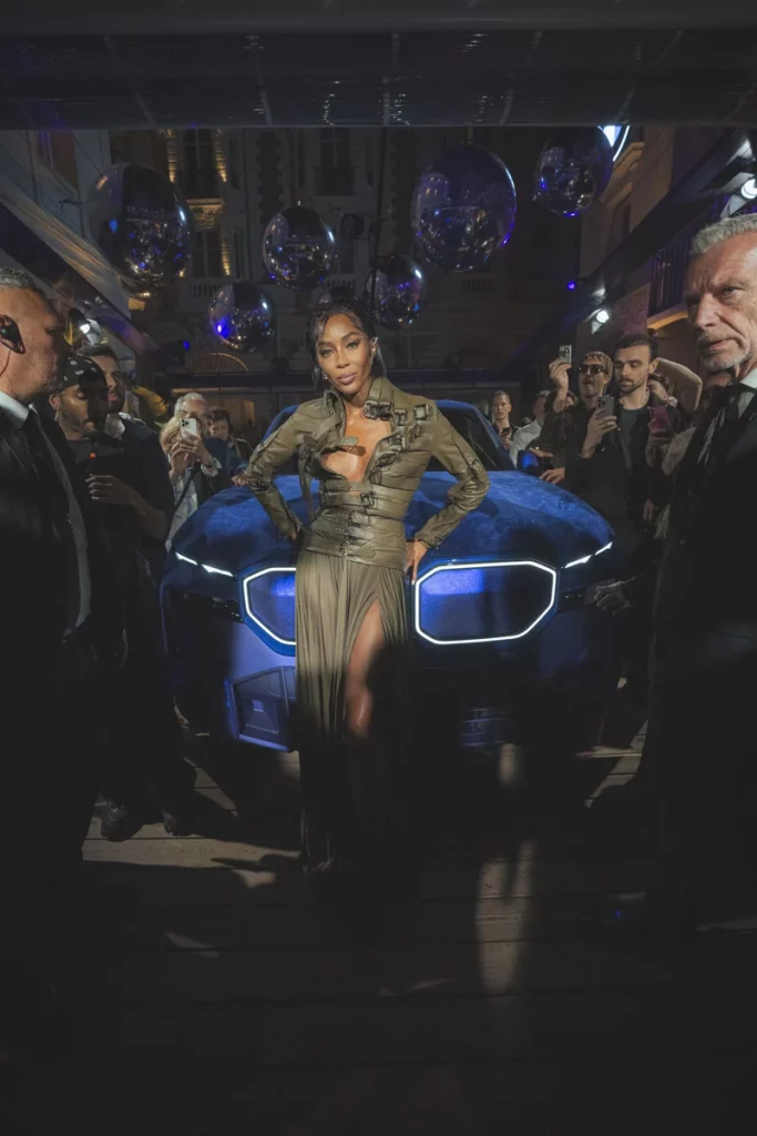 Así es el espectacular BMW que ha inspirado la supermodelo Naomi Campbell 12 Motor16 BMW XM Mystique Allure Naomi Campbell15 Motor16