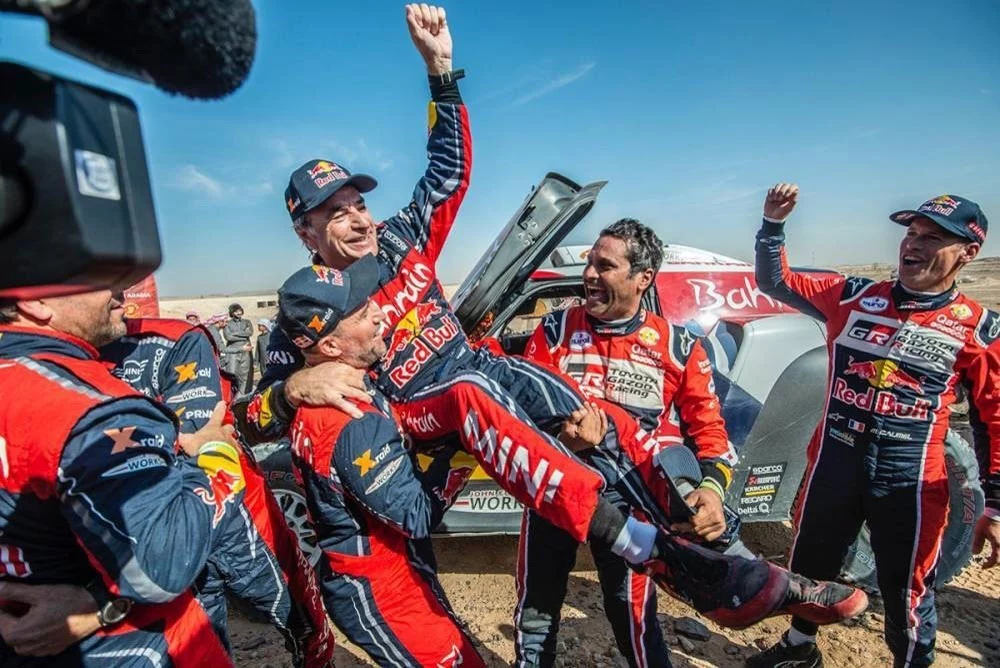 Con Ford en el Dakar: la inagotable ambición de Carlos Sainz por ganarse a sí mismo 6 Motor16 CARLOS SAINZ DAKAR MINI 2 Motor16