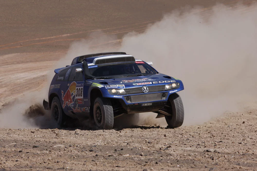 Con Ford en el Dakar: la inagotable ambición de Carlos Sainz por ganarse a sí mismo 2 Motor16 CARLOS SAINZ DAKAR VOLKSWAGNE Motor16