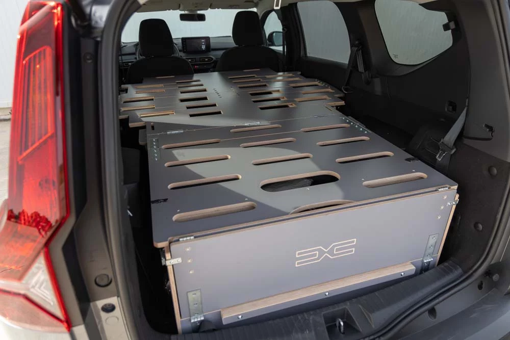 Dacia Jogger Hybrid 16 Motor16