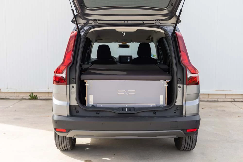 Dacia Jogger Hybrid 17 Motor16