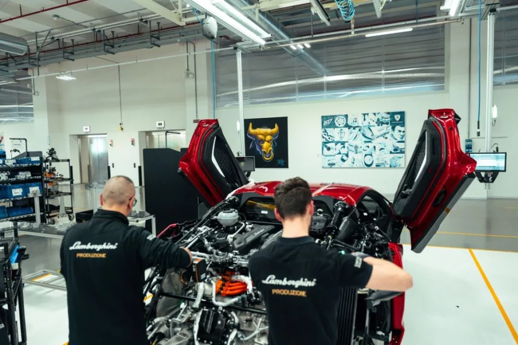 Lamborghini: 100 obras de arte para celebrar 60 años de innovación y diseño 5 Motor16 EXPO Lamborghini 20245 Motor16