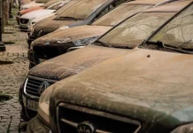 La forma perfecta de proteger tu coche ante una lluvia de barro
