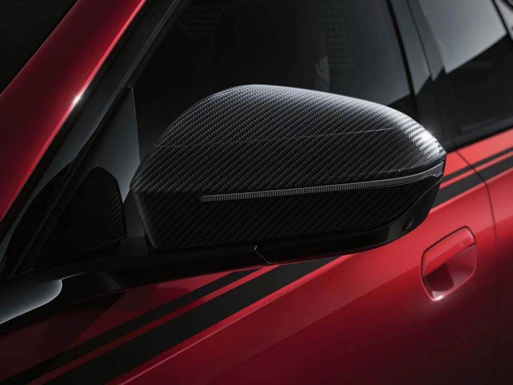 La exclusividad deportiva llega al BMW Serie 5 Touring y al i5 Touring 9 Motor16 P90546888 highRes Motor16