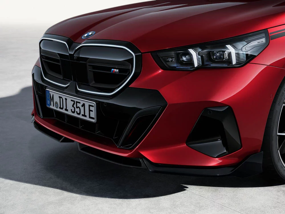 La exclusividad deportiva llega al BMW Serie 5 Touring y al i5 Touring 21 Motor16 P90546900 lowRes Motor16