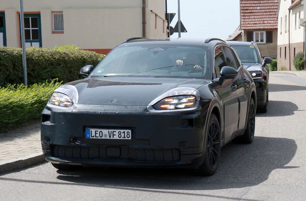Saluda al nuevo Porsche Cayenne eléctrico 14 Motor16 Porsche Cayenne EV 12 Motor16