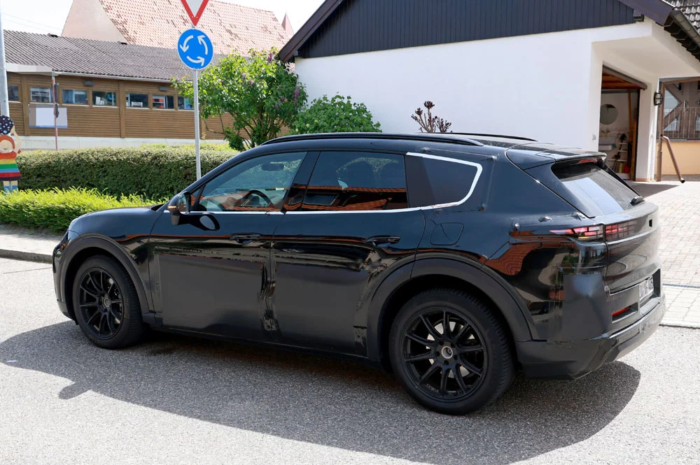 Saluda al nuevo Porsche Cayenne eléctrico 27 Motor16 Porsche Cayenne EV 25 Motor16