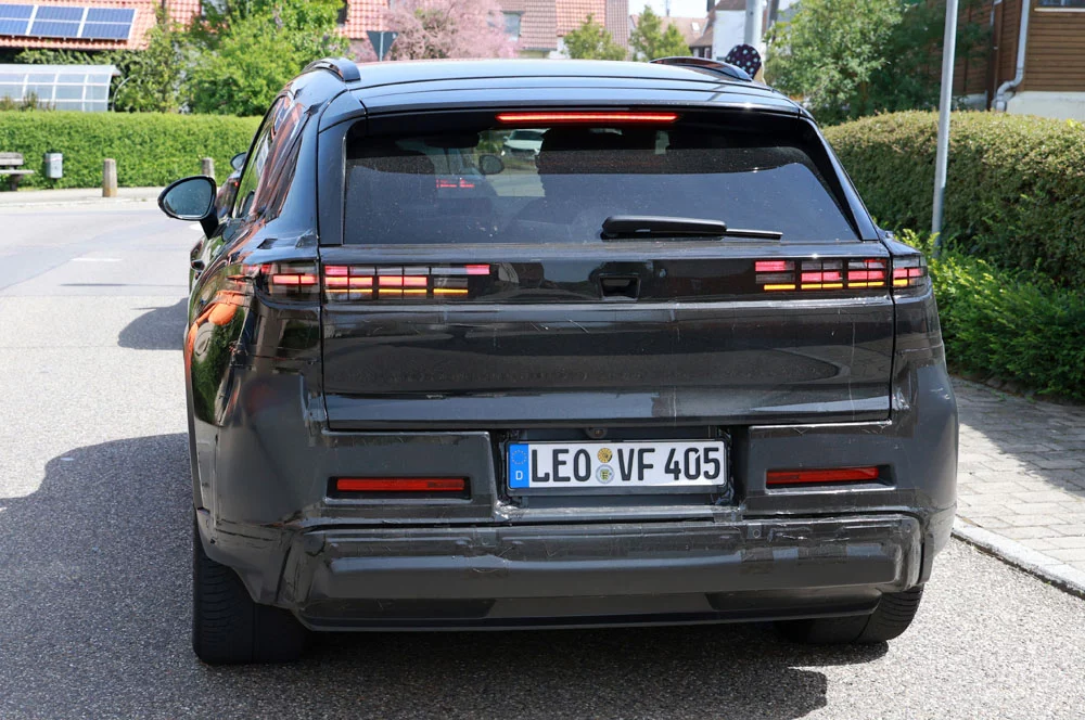 Saluda al nuevo Porsche Cayenne eléctrico 30 Motor16 Porsche Cayenne EV 28 Motor16