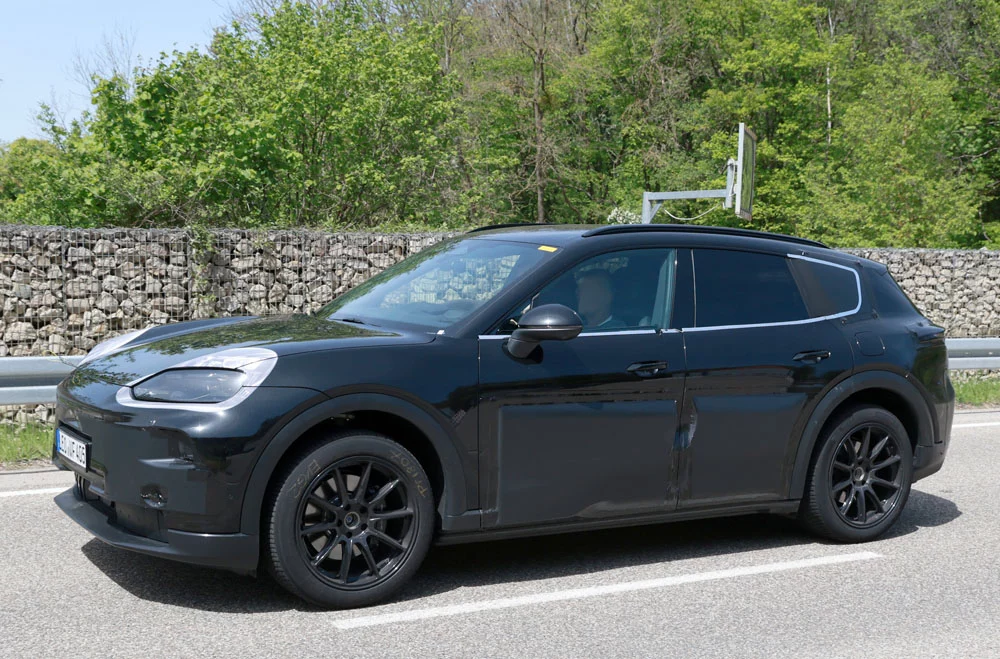 Saluda al nuevo Porsche Cayenne eléctrico 7 Motor16 Porsche Cayenne EV 5 Motor16