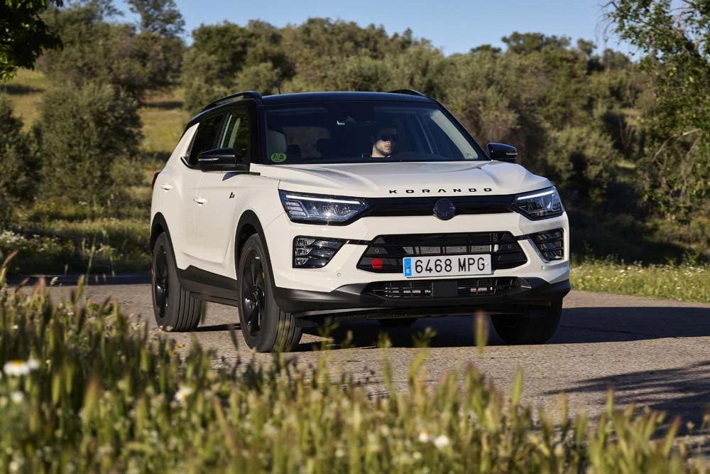 El SsangYong Korando, con Black Pack de serie a un precio de guerra 19 Motor16 SsangYong Korando 17 Motor16