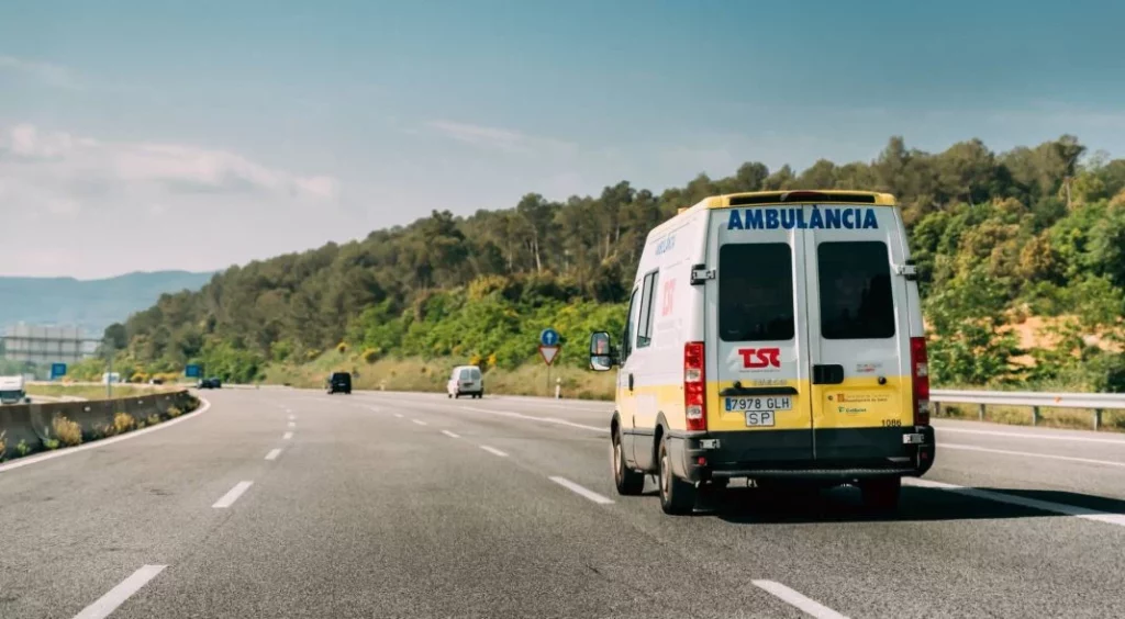El conductor de ambulancia al que no le van a dar el premio del empleado del mes 28 Motor16 ambulancia