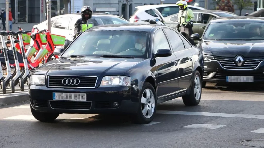 ¿Qué se desconoce del coche que traslada a Pedro Sánchez?