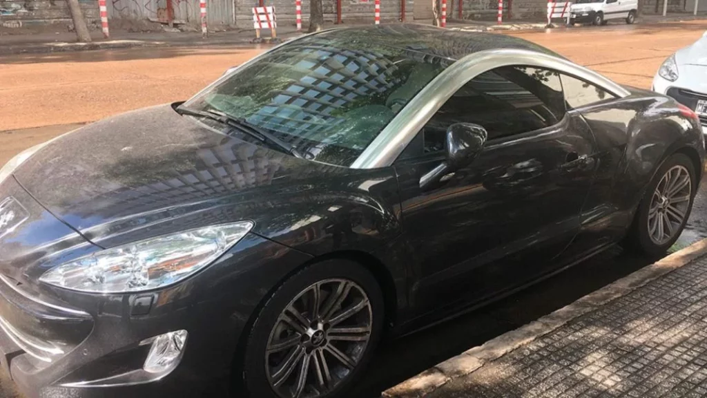 Exceso de velocidad, peajes no pagados y más: las multas del coche personal de Javier Milei 1 Motor16 ¿Cuáles son las multas que tiene Javier Milei con su coche?