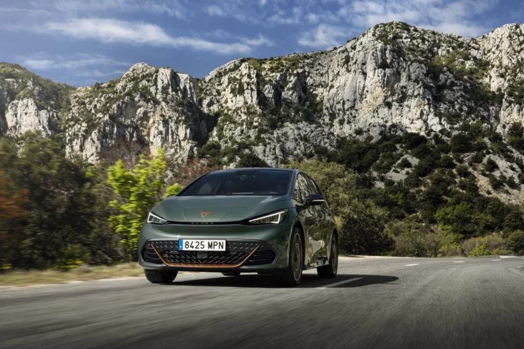 cupra born vz 20 Motor16