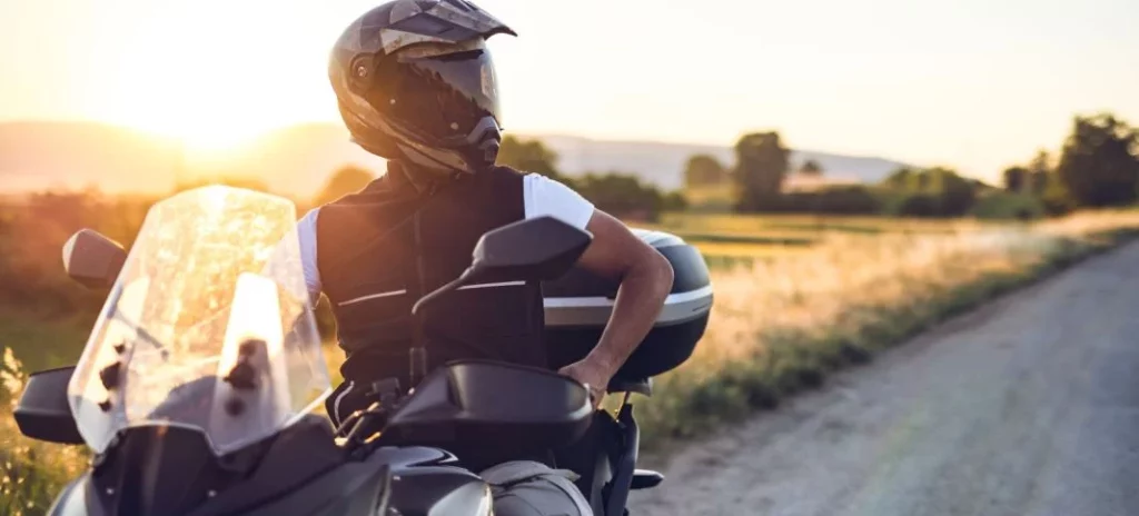 Si conduces por estas 6 comunidades autónomas no corras: La DGT ya usa sus motos camufladas 66 Motor16 vigilancia