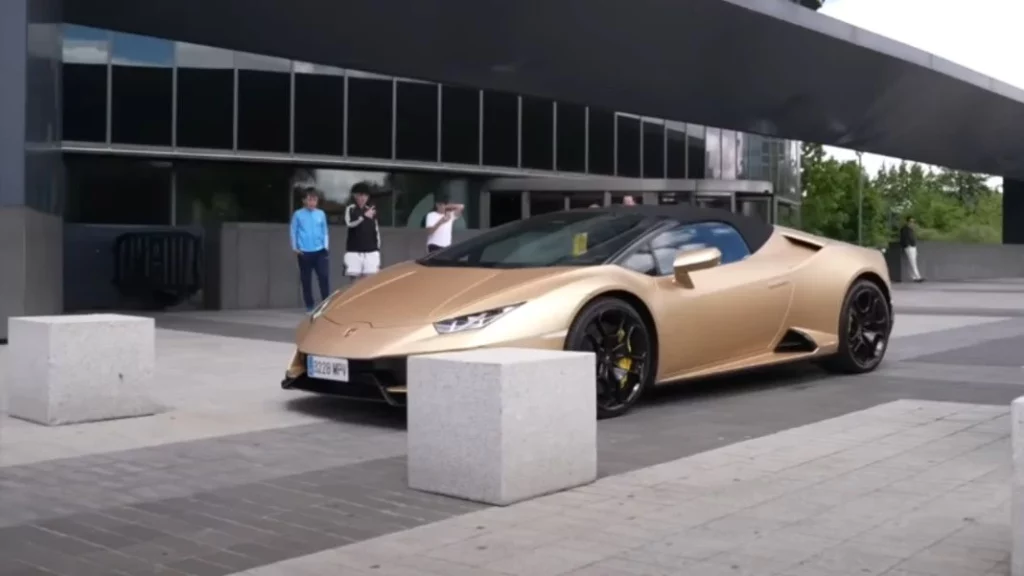 El nuevo juguete de Amadeo Lladós no es apto para mileuristas 1 Motor16 Más características del impresionante Lambo de Amadeo Lladós