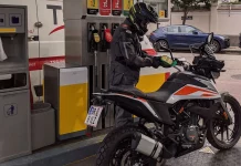 Las motos de gasolina ya están prohibidas en este país al que la DGT mira de reojo