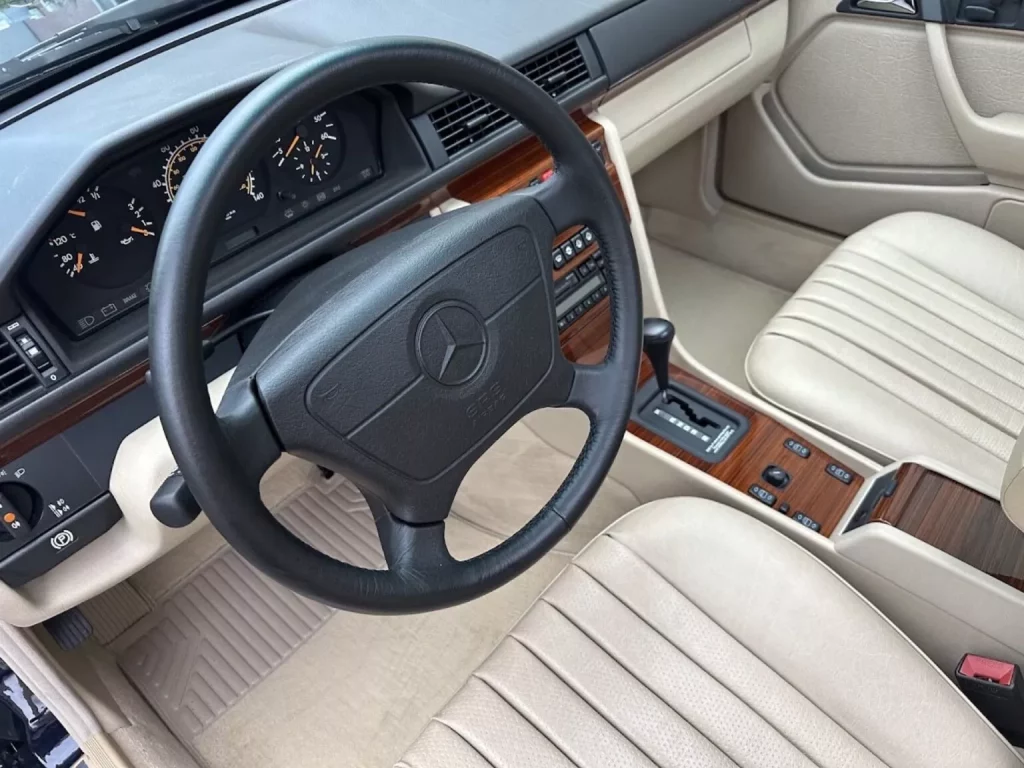 1995 Mercedes Benz E300 Diesel BAT 2 Motor16