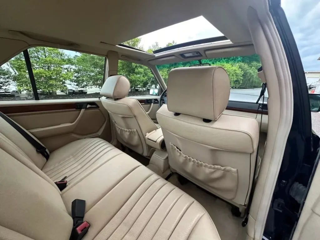 1995 Mercedes Benz E300 Diesel BAT 22 Motor16
