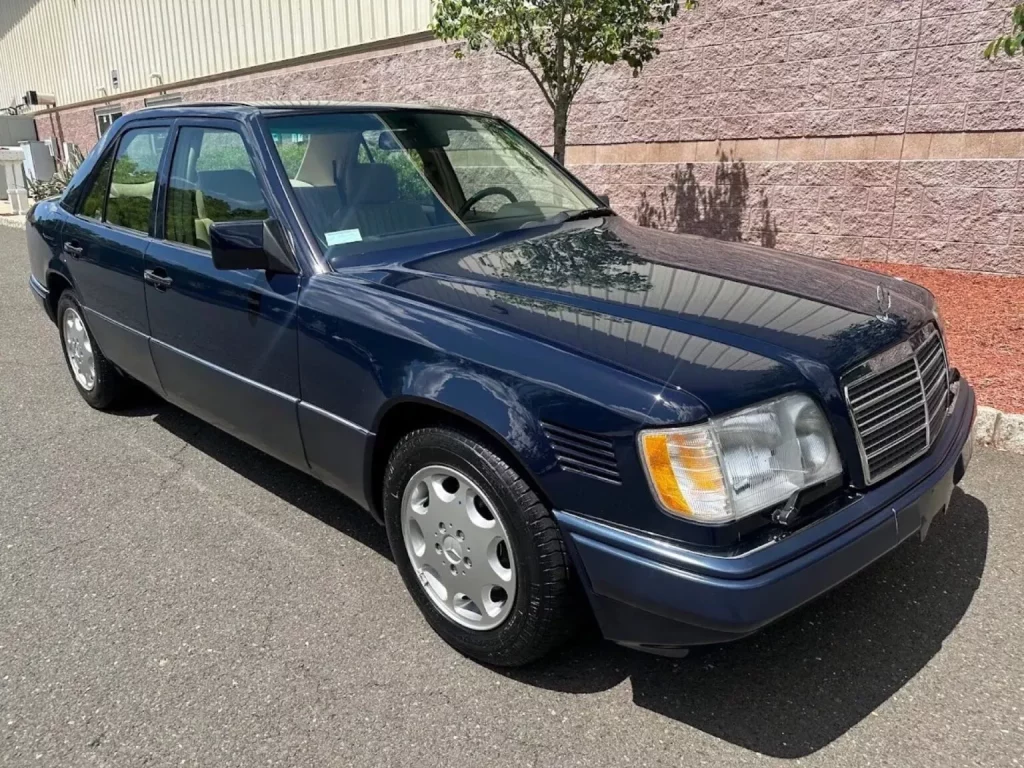 1995 Mercedes Benz E300 Diesel BAT 42 Motor16