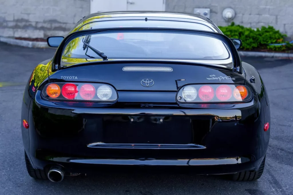 Cuando veas el precio de este Toyota Supra entenderás que alguien está loco 31 Motor16 1995 Toyota Supra Cars Bids Subasta 29 Motor16