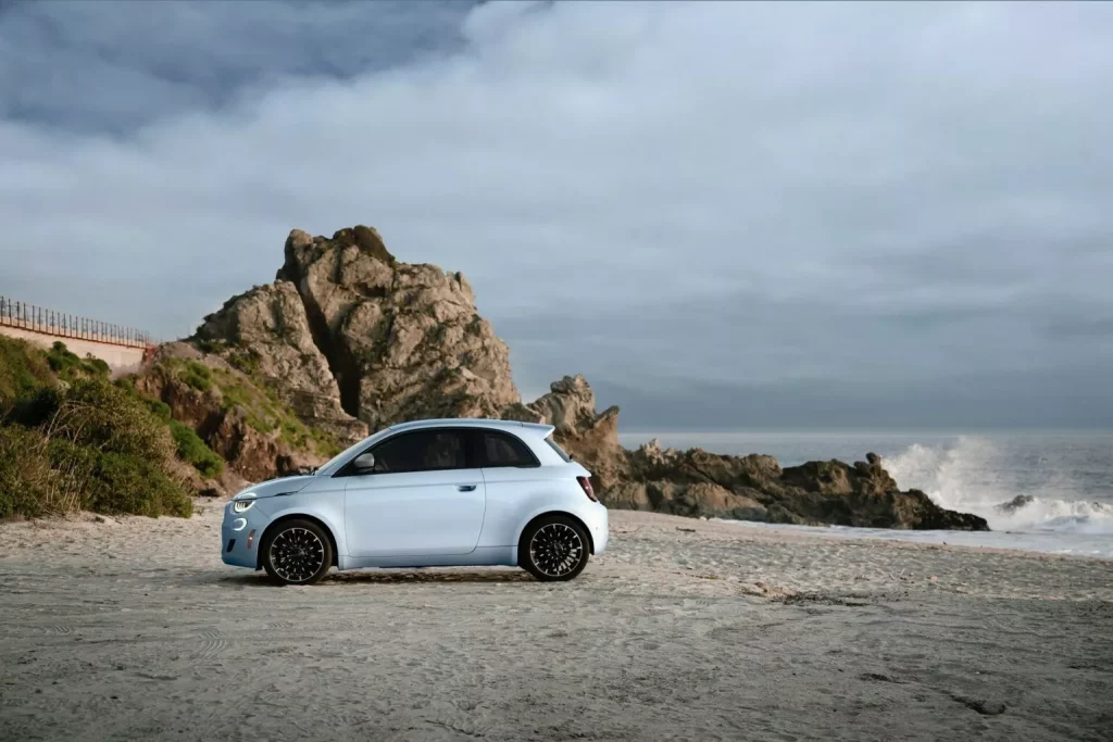 2024 Fiat 500e Inspired By Los Angeles 3 Motor16