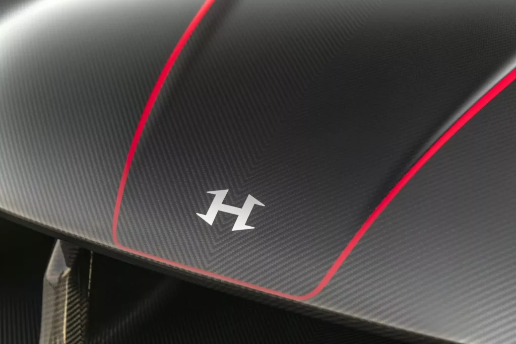 Este Hennessey Venom F5 llega con una MasterClass en carbono incluida 12 Motor16 2024 Hennessey Venom F5 Revolution Roadster Carbon 9 Motor16